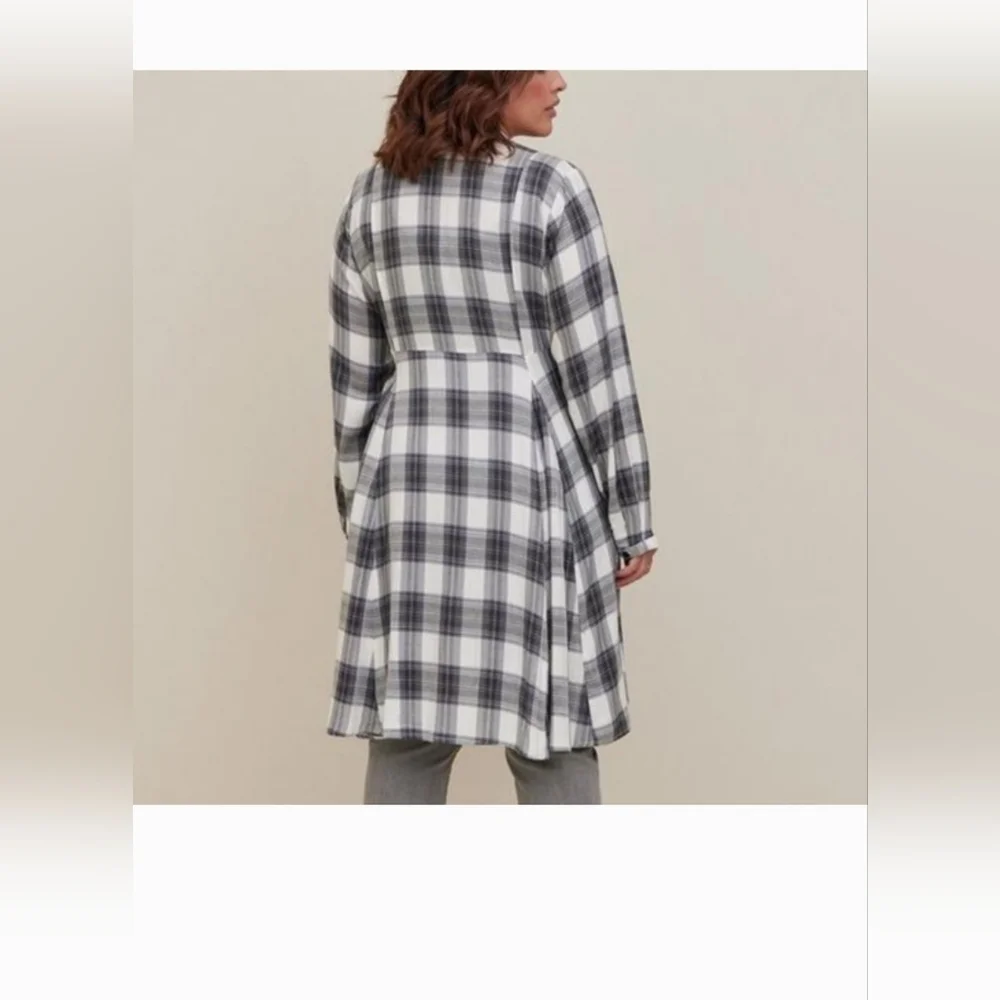 Sold .Torrid Kimono Plaid Button-Up  Top Size 3 - Picture 4 of 6